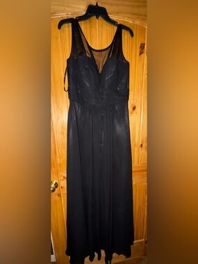 Elegant Black V-Neck Women’s Dress